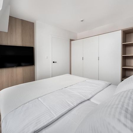 Aurum Aparthotel - Nowe Apartamenty Blisko Plazy - Neue Appartements In Strandnaehe ชวีโนวิชแจ ภายนอก รูปภาพ