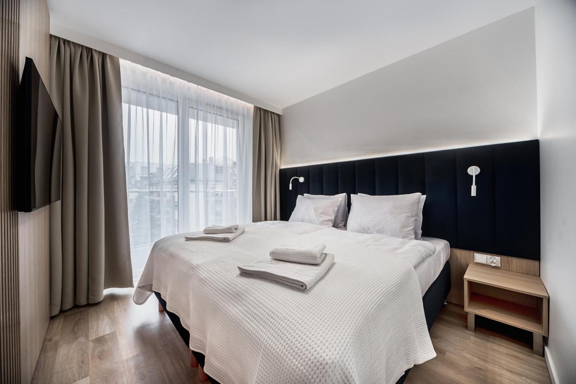 Aurum Aparthotel - Nowe Apartamenty Blisko Plazy - Neue Appartements In Strandnaehe ชวีโนวิชแจ ภายนอก รูปภาพ