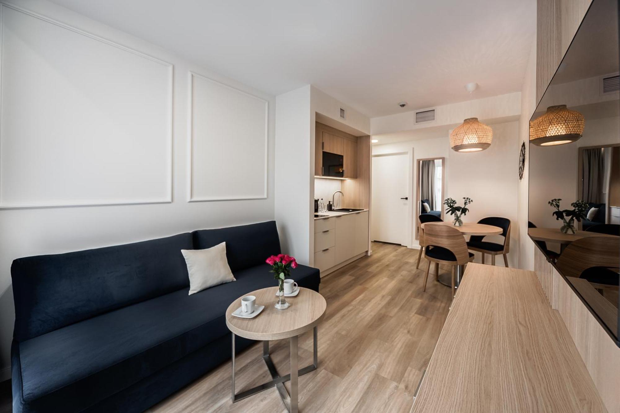 Aurum Aparthotel - Nowe Apartamenty Blisko Plazy - Neue Appartements In Strandnaehe ชวีโนวิชแจ ภายนอก รูปภาพ